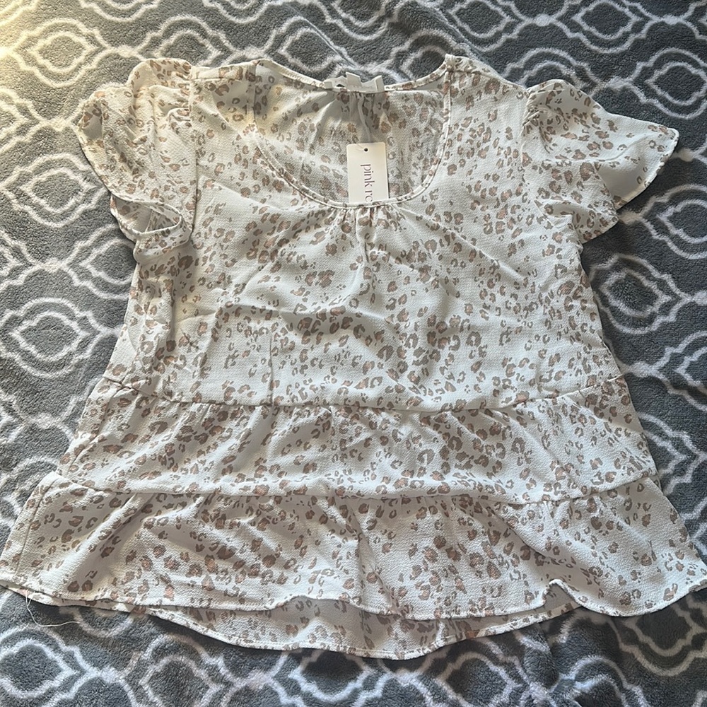 NWT pink rose shirt size m